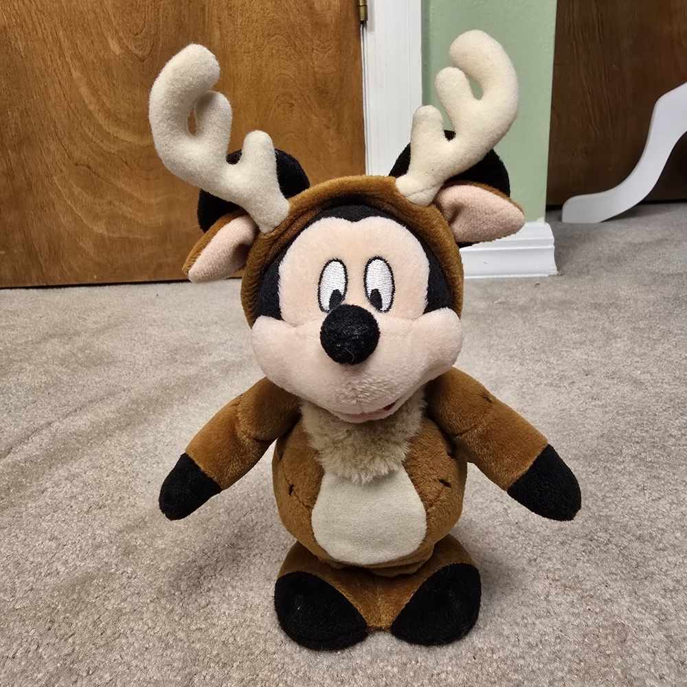 Walt Disney World Theme Park Wind Up Walking Reindeer Mickey 9" Plush Toy